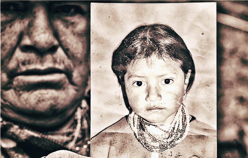 Nohemi, niña migrante de 12 años que murió en la ruta Ecuador-México-EE.UU. Fuente foto: José Luis Nivisaca, NYT, en https://madameho.wordpress.com/2014/06/30/la-mortal-travesia-de-los-ninos-migrantes.